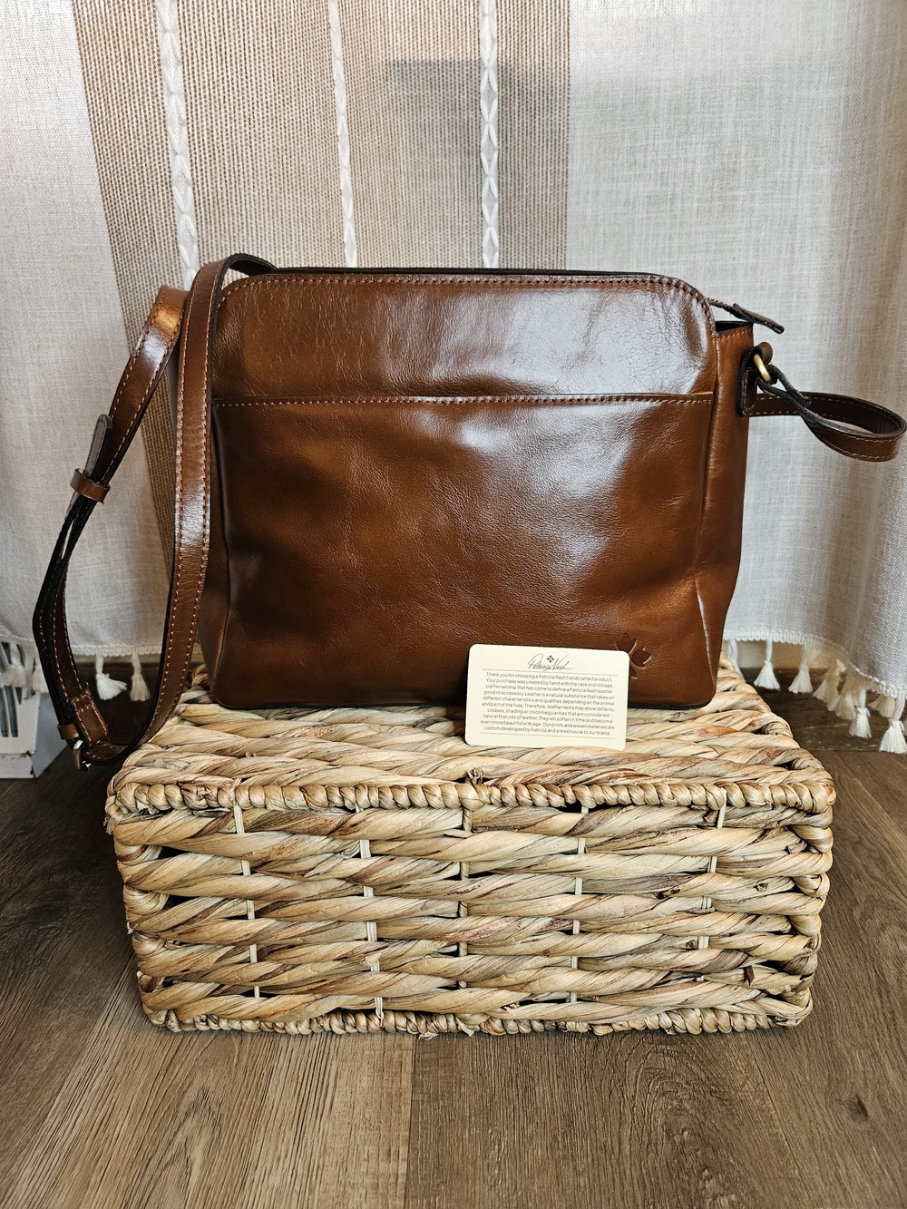 Patricia Nash Nazaire Top Zip Crossbody Bag Purse Tan Cognac Leather With Card